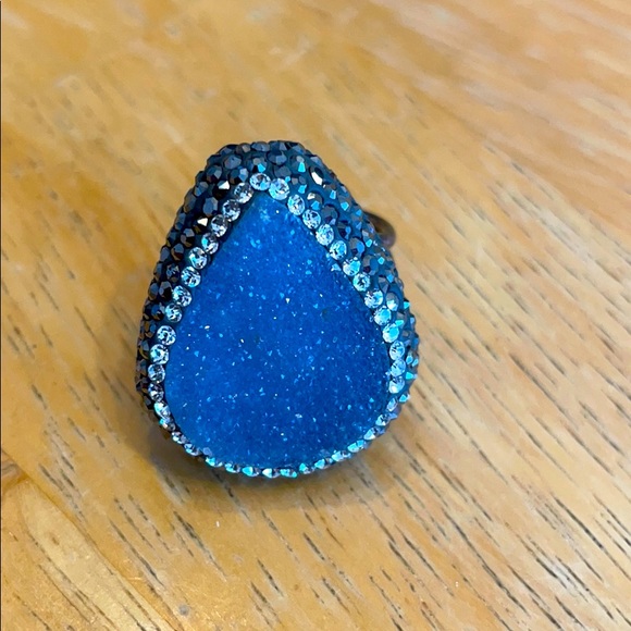 Ring - Picture 1 of 4